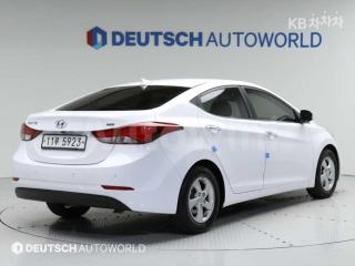 KMHDG41DBGU568193 2016 HYUNDAI  AVANTE ELANTRA 1.6 GDI SMART BASIC-2