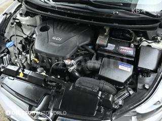 KMHDG41DBGU568193 2016 HYUNDAI  AVANTE ELANTRA 1.6 GDI SMART BASIC-5