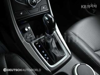 2016 HYUNDAI  AVANTE ELANTRA 1.6 GDI SMART BASIC - 9