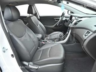 2016 HYUNDAI  AVANTE ELANTRA 1.6 GDI SMART BASIC - 10