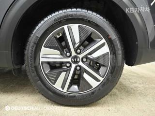 KNACE81CGLA376949 2020 KIA  NIRO 1.6 HEV NOBLESSE SPECIAL-4