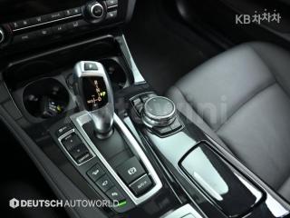 2016 BMW 5 SERIES 520D XDRIVE 프로 EDITION - 9