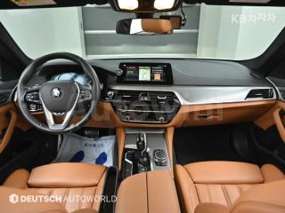 2017 BMW  5SERIES G30  530I M SPORT - 7