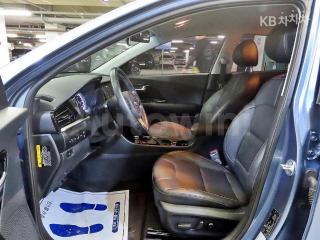 KNACB81CGLA366715 2020 KIA  NIRO 1.6 HEV PRESTIGE-5