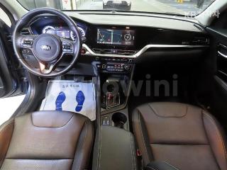 2020 KIA  NIRO 1.6 HEV PRESTIGE - 10