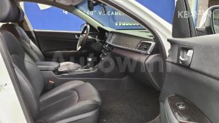 2016 KIA K5 2ND GEN OPTIMA 1.7 DIESEL MX PRESTIGE - 8