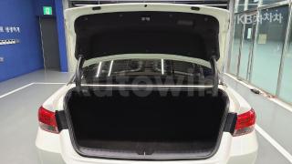 2016 KIA K5 2ND GEN OPTIMA 1.7 DIESEL MX PRESTIGE - 12