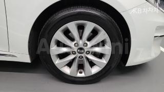 2016 KIA K5 2ND GEN OPTIMA 1.7 DIESEL MX PRESTIGE - 15