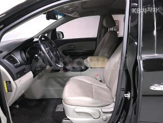2019 KIA  CARNIVAL SEDONA 9 SEATS 2.2 DIESEL LUXURY - 9