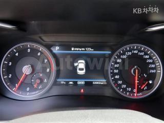 KMTG341ADLU068041 2020 GENESIS G70 2.0T AWD ELITE-5