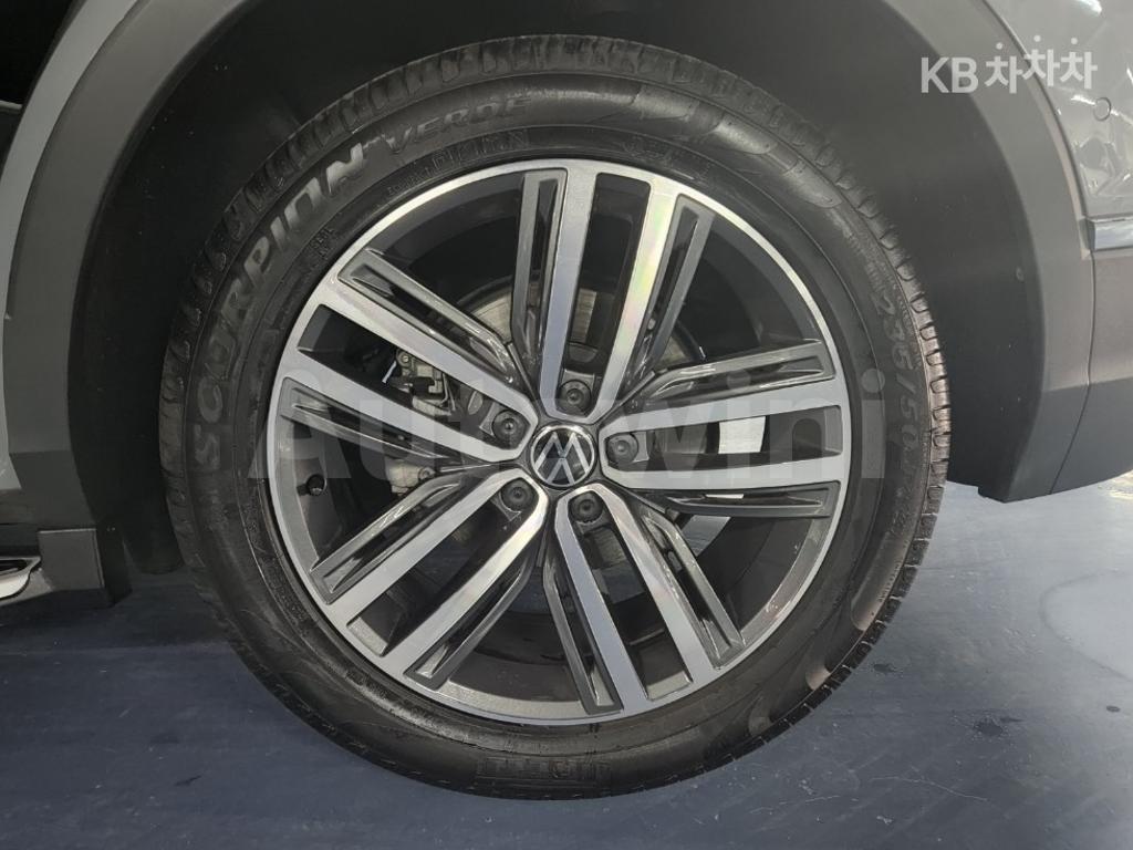 2021 VOLKSWAGEN TIGUAN 2.0 TDI PRESTIGE - 12