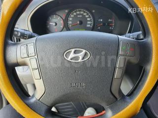2014 HYUNDAI GRAND STAREX H-1 12 SEATS WAGON CVX LUXURY - 13