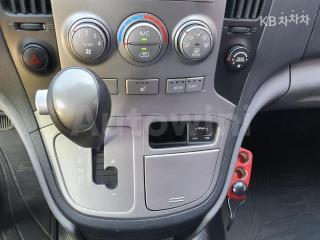 2014 HYUNDAI GRAND STAREX H-1 12 SEATS WAGON CVX LUXURY - 16