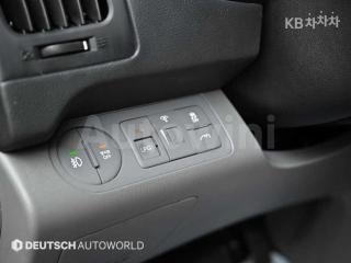 2019 HYUNDAI  GRAND STAREX 어린이버스 15 SEATS - 18