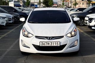 KMHDG41DBGU504541 2016 HYUNDAI  AVANTE ELANTRA 1.6 GDI SMART BASIC-0