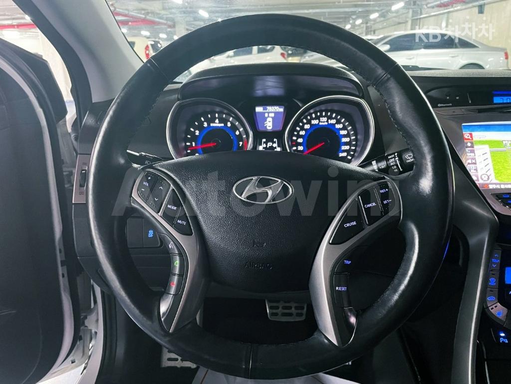 2014 HYUNDAI AVANTE MD ELANTRA M16 GDI PREMIER - 7