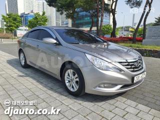 2011 HYUNDAI YF SONATA LPI LUXURY - 16