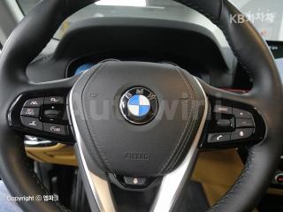 2018 BMW 5 SERIES 520I (NEW) - 8
