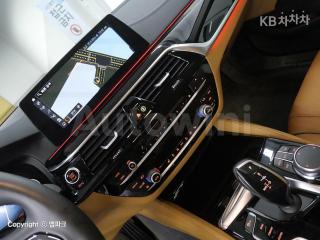 2018 BMW 5 SERIES 520I (NEW) - 9