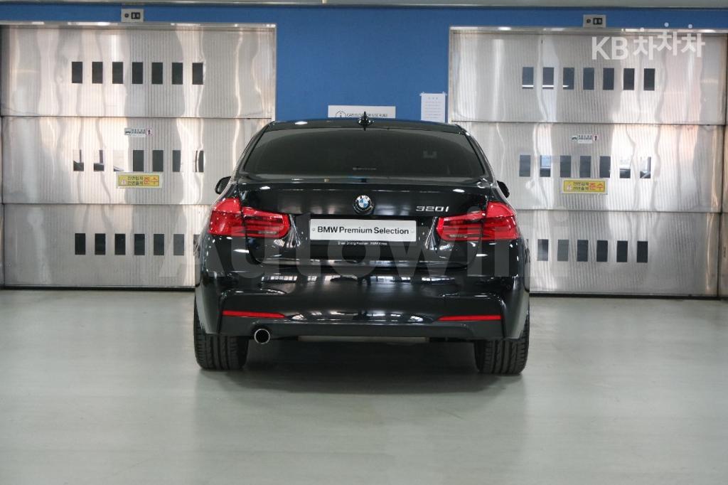 WBA8A9105JAH11952 2018 BMW 3 SERIES 320I SEDAN MSPORTS F30(13~)-2