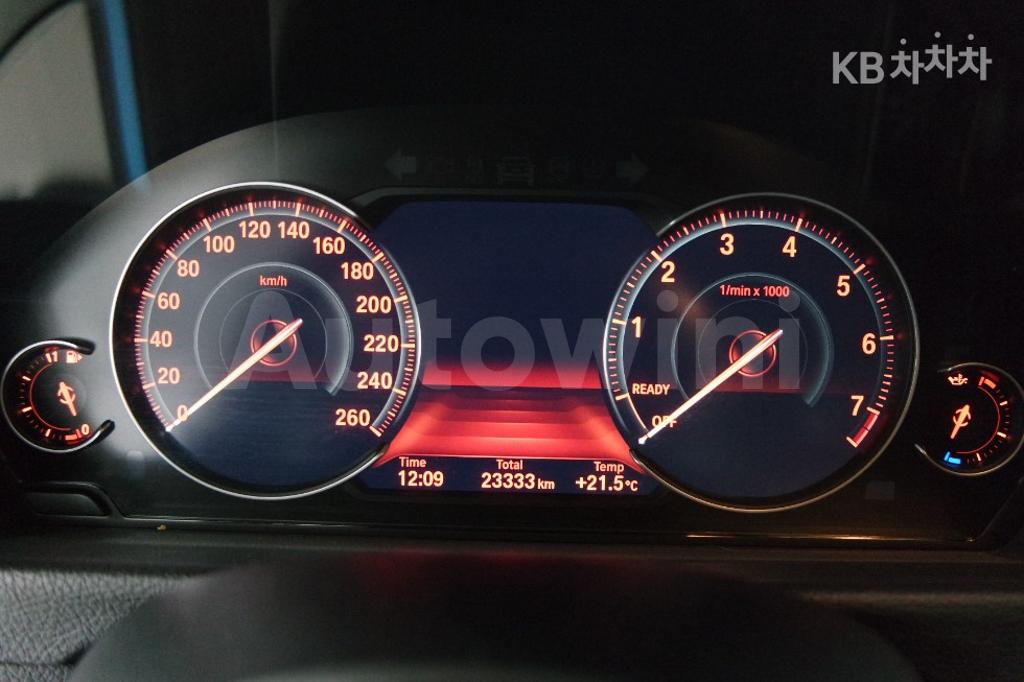 WBA8A9105JAH11952 2018 BMW 3 SERIES 320I SEDAN MSPORTS F30(13~)-4