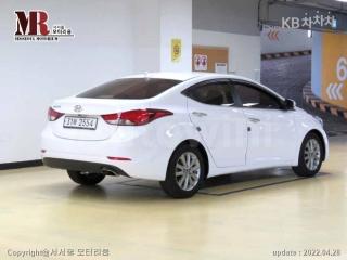 KMHDG41DBGU511488 2016 HYUNDAI  AVANTE ELANTRA 1.6 GDI STYLE BASIC-2