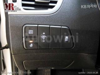 2016 HYUNDAI  AVANTE ELANTRA 1.6 GDI STYLE BASIC - 15