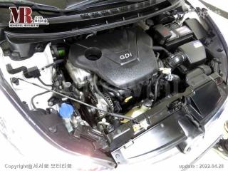 2016 HYUNDAI  AVANTE ELANTRA 1.6 GDI STYLE BASIC - 19