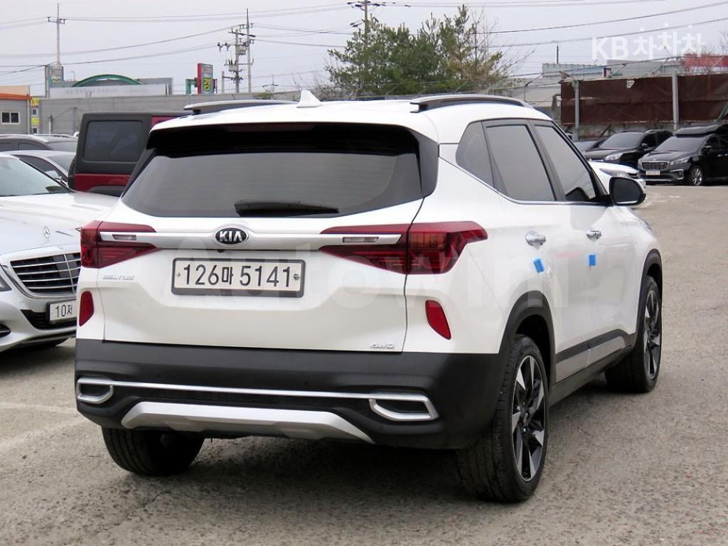 KNAET815HMK127332 2021 KIA SELTOS 1.6 DIESEL 4WD SIGNATURE-3