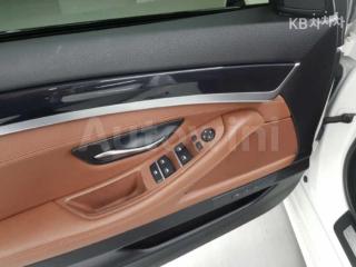 2016 BMW 5 SERIES 520D F10(10~16년) - 14