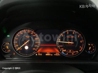 2018 BMW 3 SERIES 320I SEDAN CP - 7