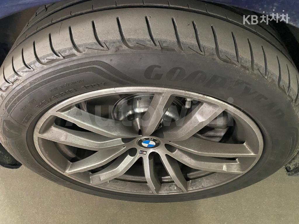 2017 BMW  5SERIES G30  520D XDRIVE M SPORT PACKAGE PLUS - 18