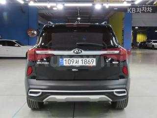 KNAET812GMK121911 2021 KIA SELTOS 1.6 GASOLINE TURBO 2WD SIGNATURE-2