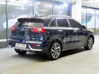 2018 KIA NIRO 1.6 PRESTIGE - 4
