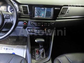 2018 KIA NIRO 1.6 PRESTIGE - 11
