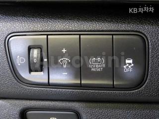 2018 KIA NIRO 1.6 PRESTIGE - 13