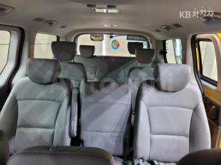 2019 HYUNDAI  GRAND STAREX CHILD PROTECTIVE VEHICLE 12 SEATS - 13