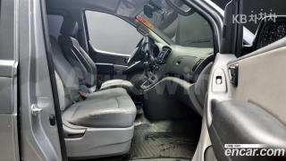 2017 HYUNDAI GRAND STAREX H-1 12 SEATS - 10