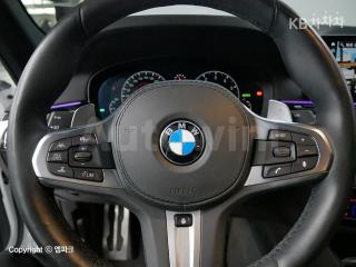 2019 BMW 5 SERIES 530I - 8