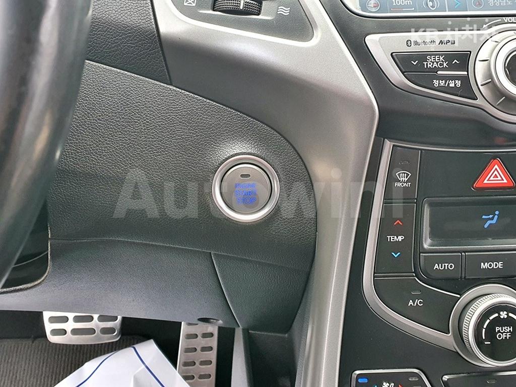 2016 HYUNDAI  AVANTE ELANTRA 1.6 VGT 텐밀리언 LIMITED - 18