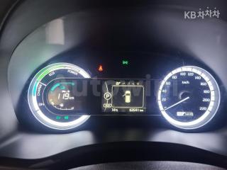 2017 KIA NIRO 1.6 LUXURY - 12
