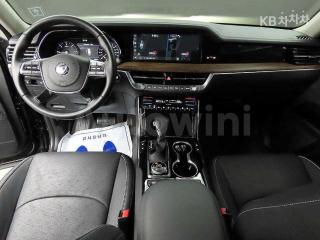 2020 KIA THE MASTER 4WD DIESEL PLATINUM - 9