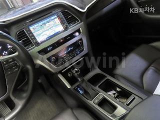 2016 HYUNDAI LF SONATA 1.7 DIESEL SMART - 11