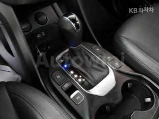 2017 HYUNDAI  MAXCRUZ DIESEL(E-VGT)R2.2 2WD PRESTIGE 6 SEATS - 11