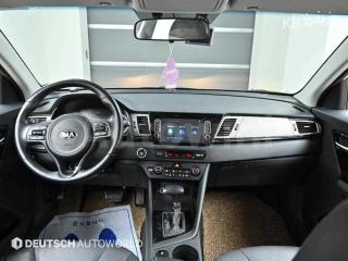 2017 KIA NIRO 1.6 PRESTIGE - 7