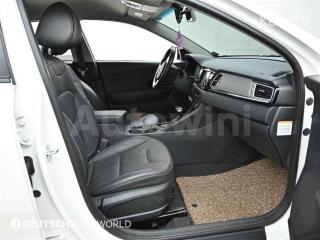 2017 KIA NIRO 1.6 PRESTIGE - 10