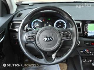 2017 KIA NIRO 1.6 PRESTIGE - 13