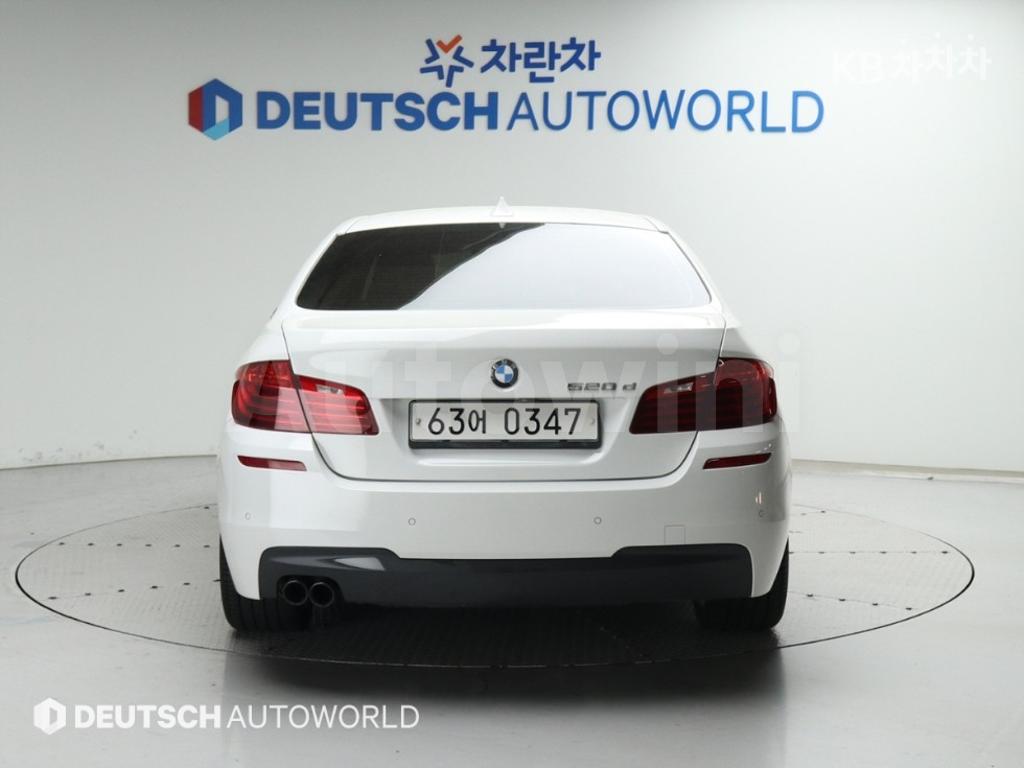WBA5E510XGG071532 2016 BMW 5 SERIES 520D F10(10~16년)-3