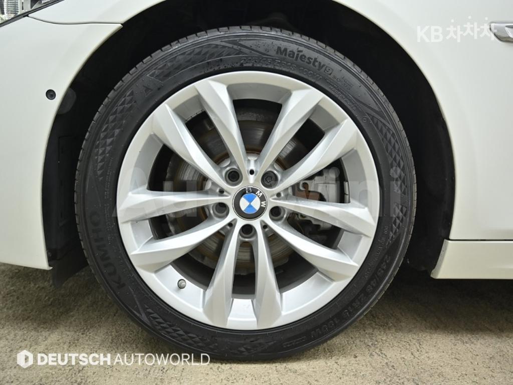 WBA5E510XGG071532 2016 BMW 5 SERIES 520D F10(10~16년)-4