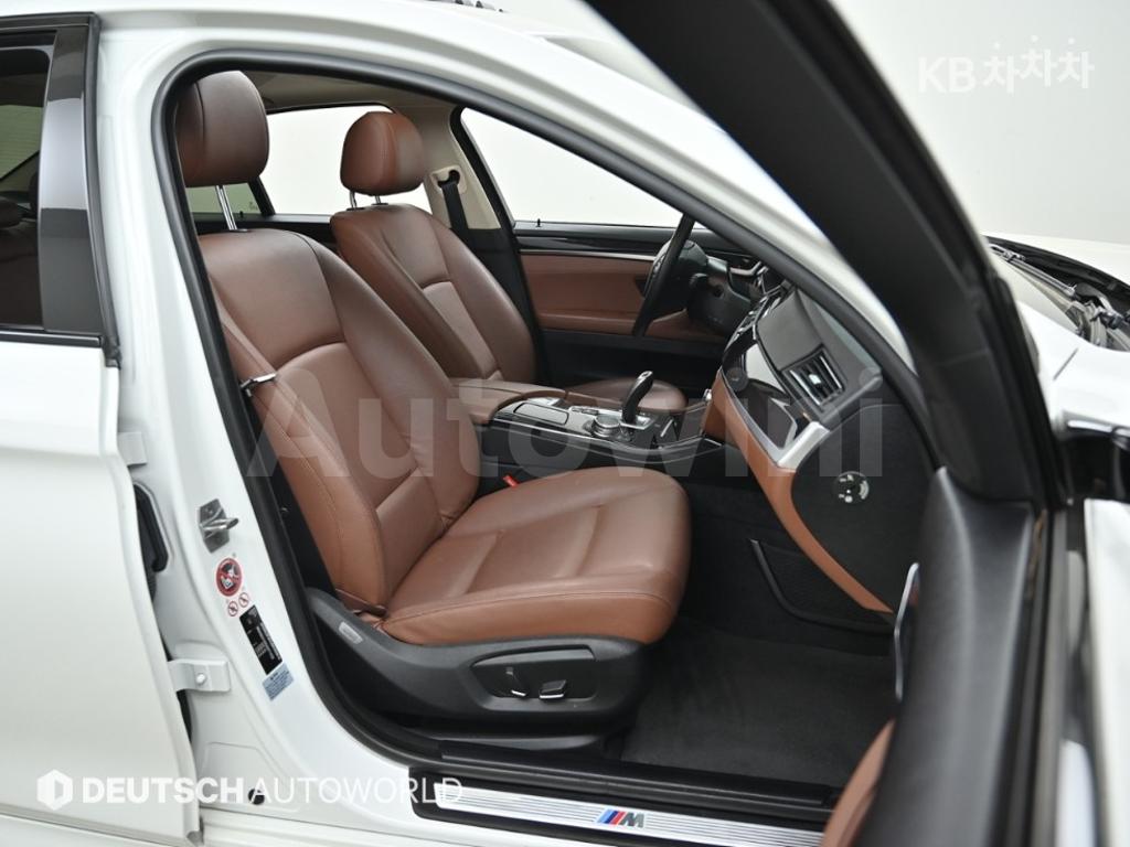 2016 BMW 5 SERIES 520D F10(10~16년) - 10